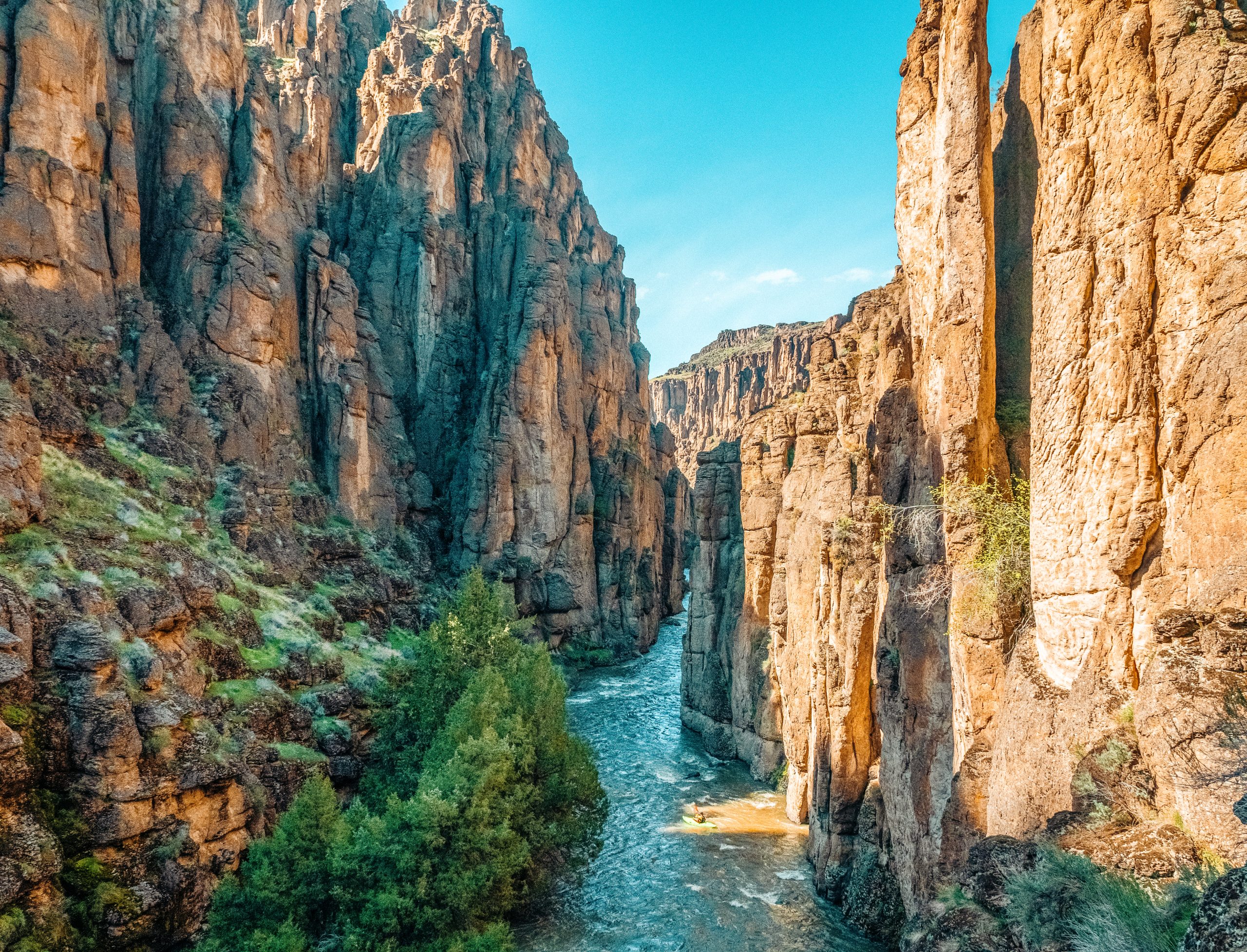 A river winding through the rugged canyons of Jawbridge River Recreation Area.